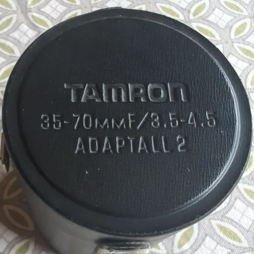 Vintage Tamron 35-70 MM F/3.5-4.5 Adaptall 2 camera lens and case.